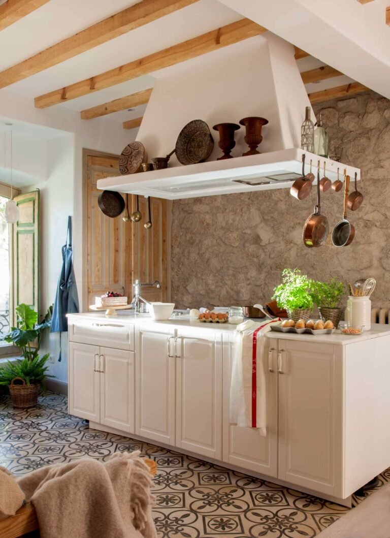 como decorar cocinas rusticas de campo para un ambiente acogedor