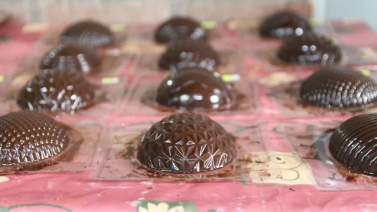 como elegir el mejor chocolate para hacer huevos de pascua caseros