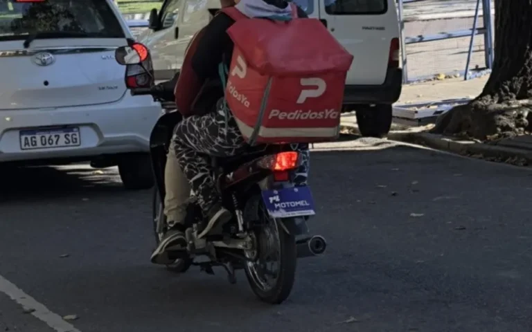 como puedo buscar una moto por patente en argentina facilmente