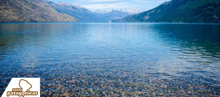 cual es la distancia entre bariloche y lago puelo y como llegar