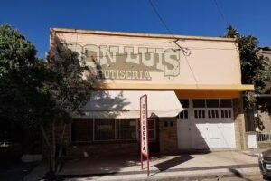 Dónde está ubicado Don Luis en Tres Arroyos y qué ofrece