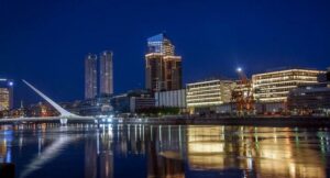 que servicios ofrece city madero en buenos aires