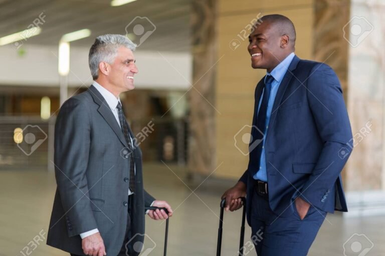 Quiénes son Juan y Luis en General Roca y qué hacen allí